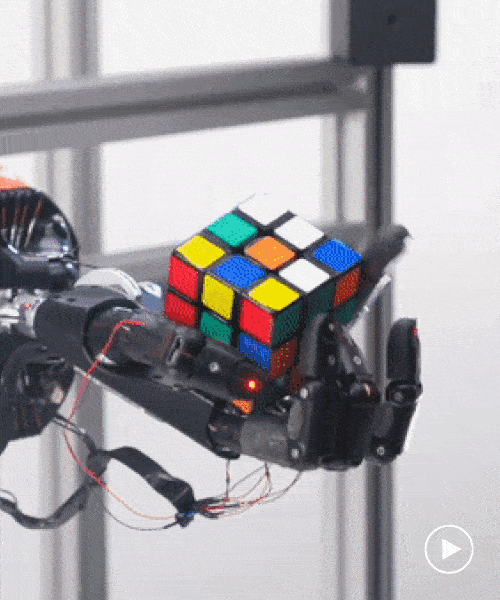 extremely dextrous robot arm uses AI to solve rubik's cube one-handed