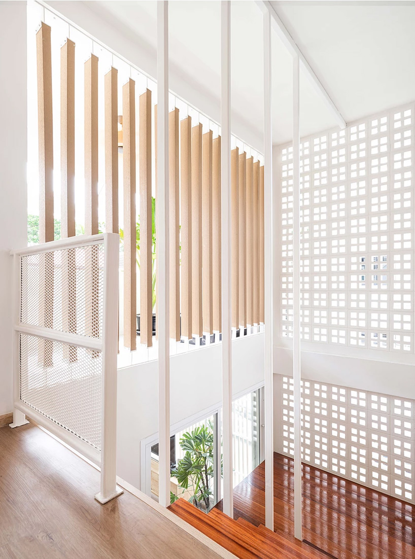 pantang studio combines two houses in one in bangkok townhouse renovation