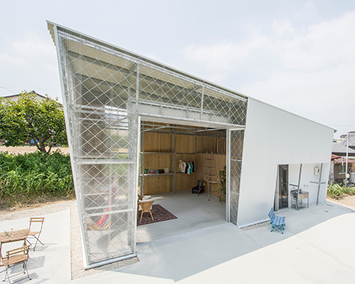 translucent polycarbonate and wire mesh structure fills japanese solarium with natural light