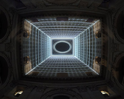 tetro's light installation transforms the perception of a hotel dome in france