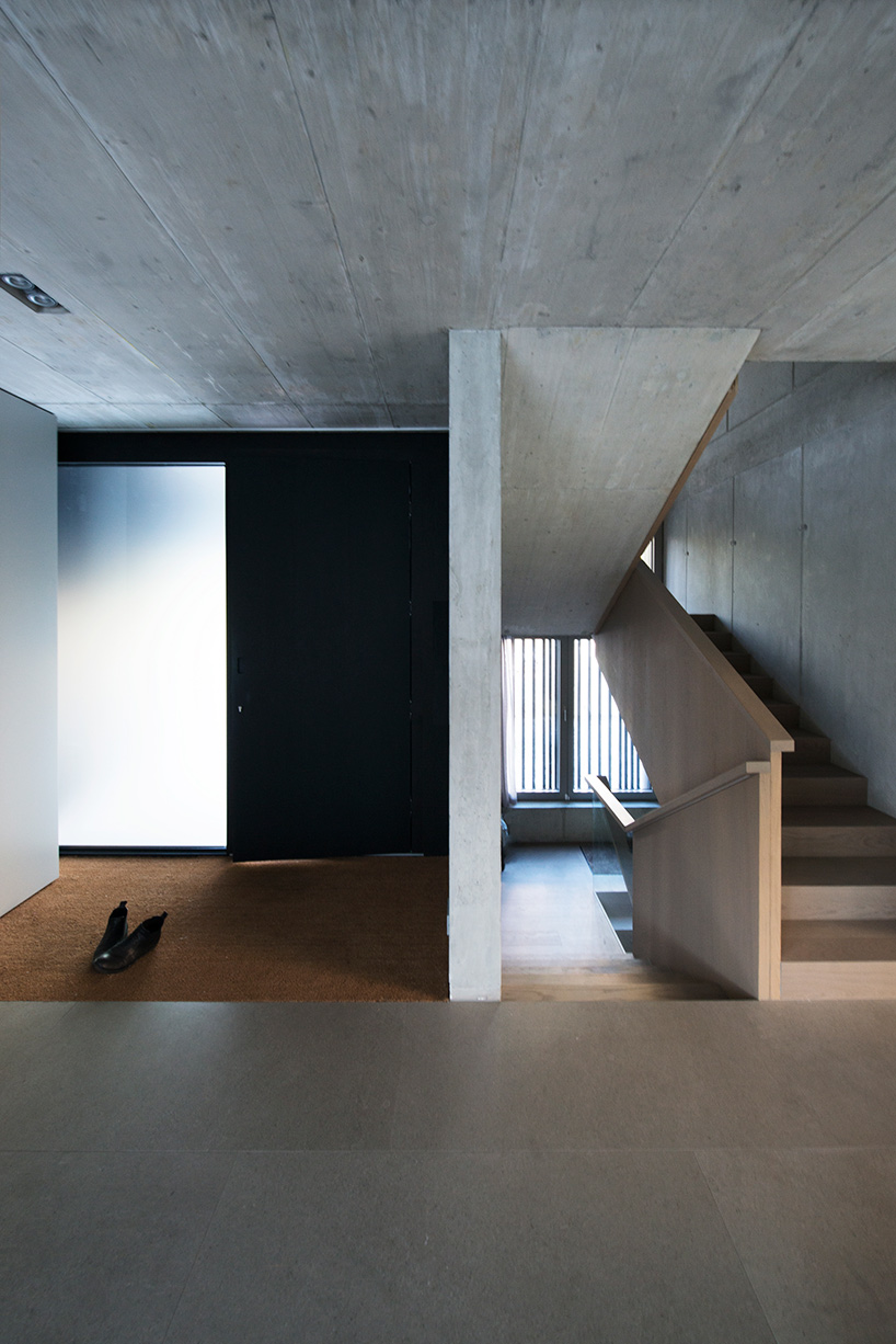 OFIS completes 'step level house' on the outskirts of ljubljana's city center