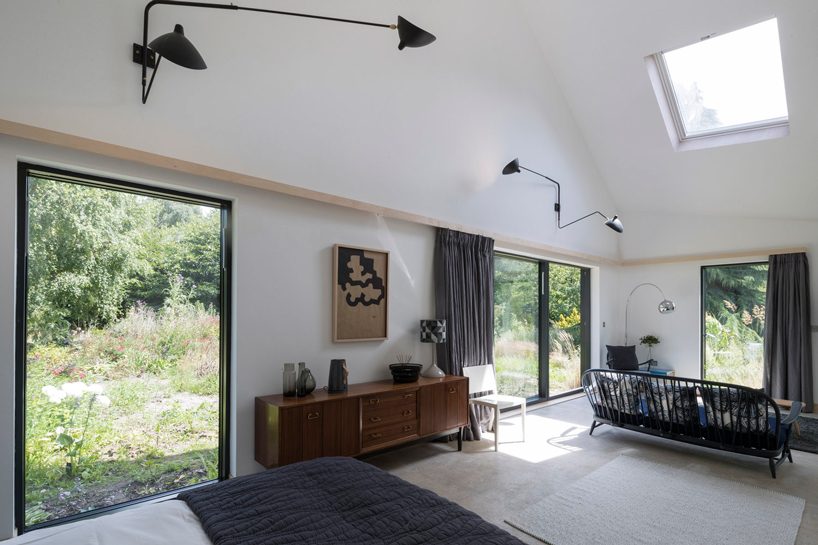 blee halligan architects extends five acre brick barn with shingle-clad B&B in the UK