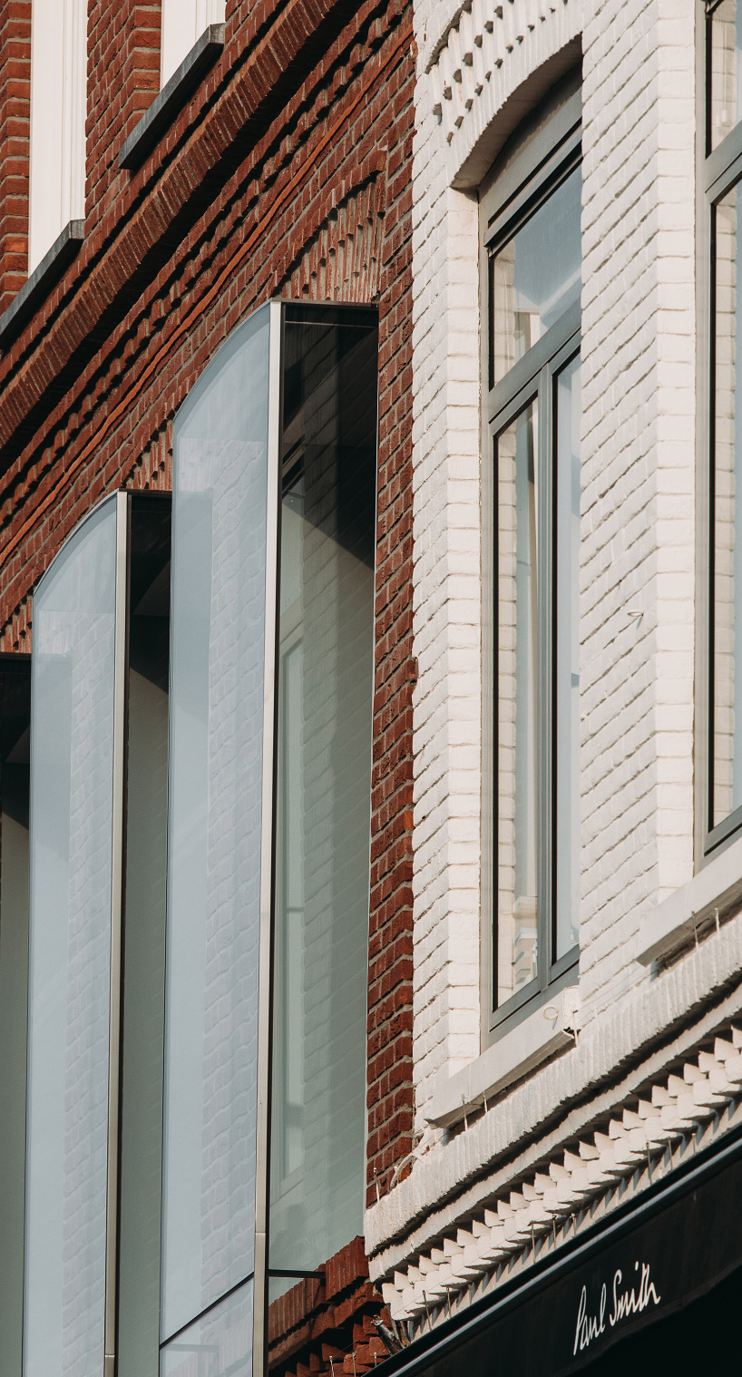 UNStudio creates pixelated facade for Louis Vuitton store on PC Hooftstraat