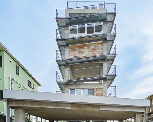 kaniue architects wraps steel ramp around 15m high kugenuma-y house in japan