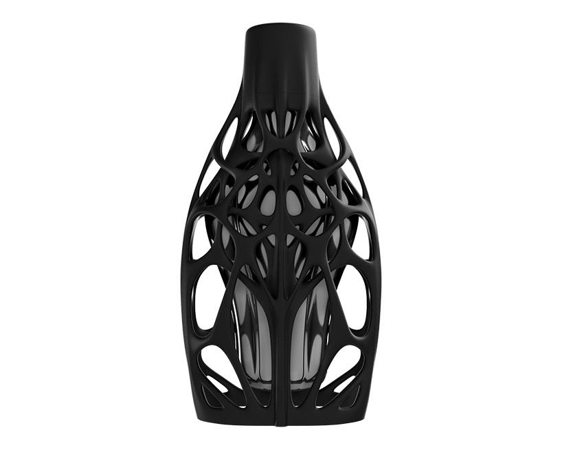 Metal 3D printed perfume bottles by Formula 1 - 3Dnatives