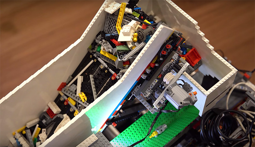 This LEGO Sorter Offers an Ingenious Way to Separate Bricks - Nerdist