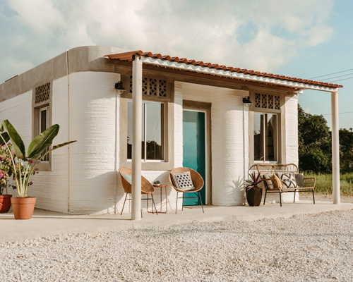 world’s first 3D-printed neighborhood in southern mexico has its first houses