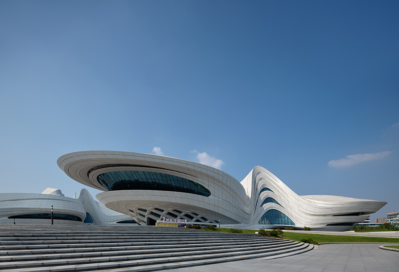 zaha hadid architects: changsha meixihu international culture & arts centre
