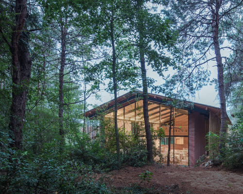 EXH designs 'brick castle with a bamboo façade' to facilitate tourism in rural china