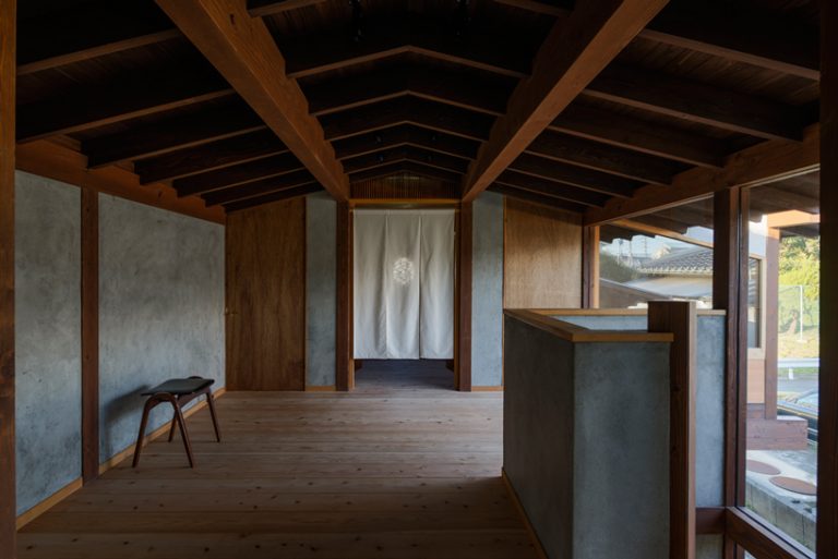 toru shimokawa stacks two wooden volumes for japanese house in izumi