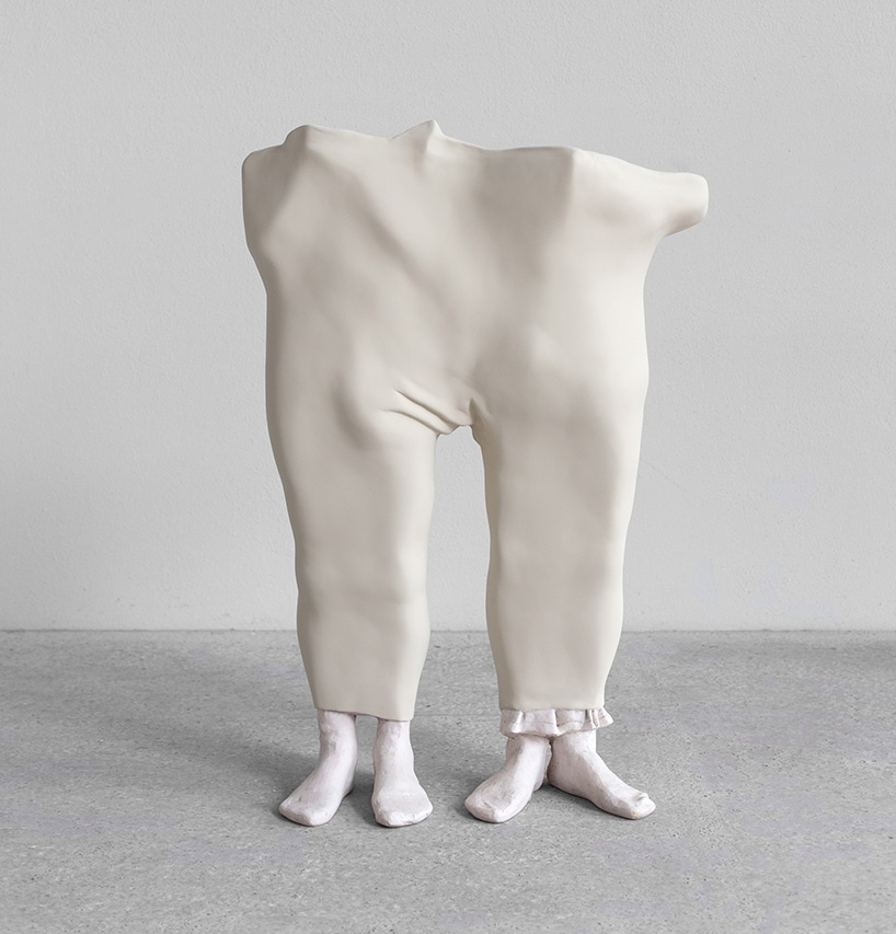 interview with erwin wurm on body-based art and beverage-drinking at 'yes biological'