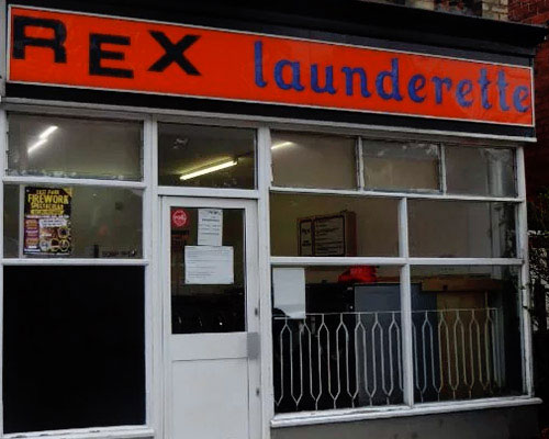 kenn taylor captures the faded beauty of britain's vintage laundrettes