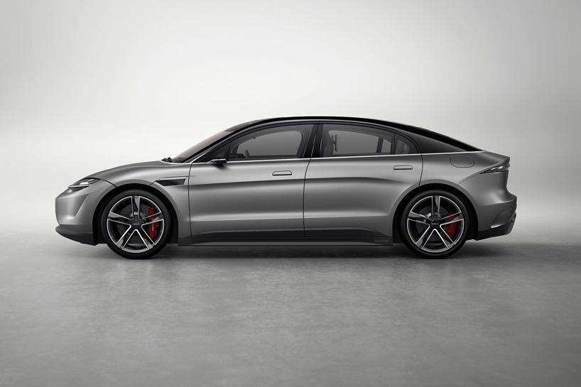 sony surprises with an electric car concept at CES 2020