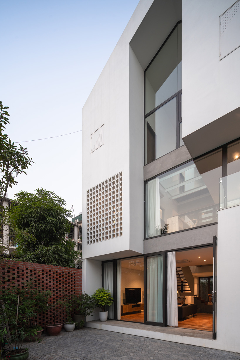 toob studio builds hạ long house in vietnam as sequence of interconnected spaces