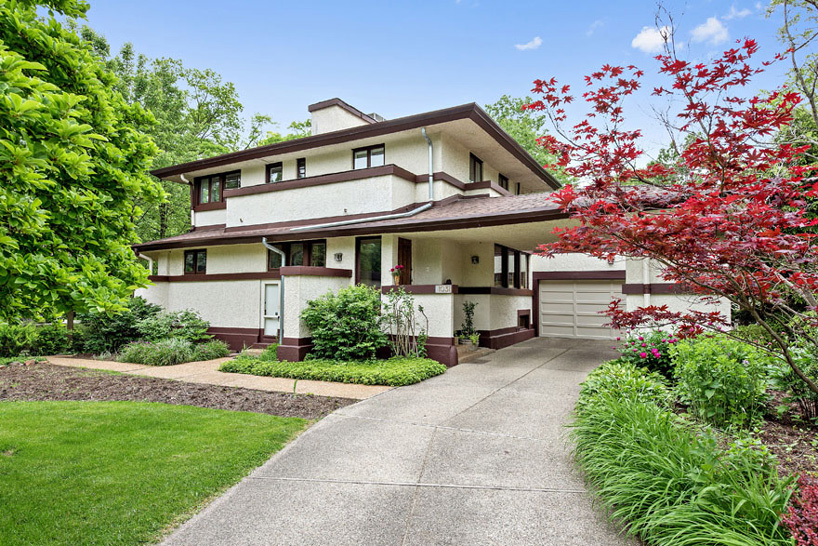 nine frank lloyd wright properties are currently for sale in the US