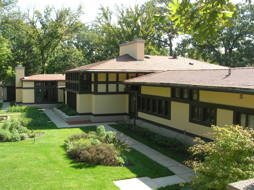 nine frank lloyd wright properties are currently for sale in the US