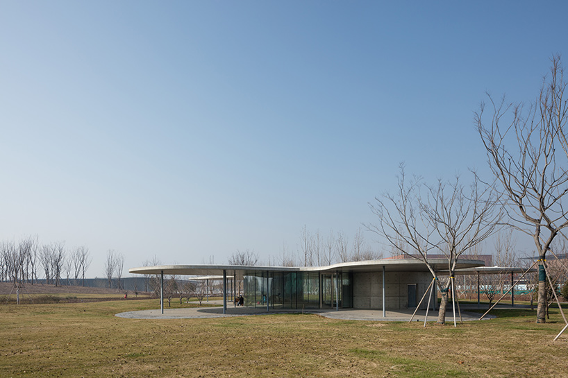 ryue nishizawa's jining art museum in china, photographed by paulo dos sousa