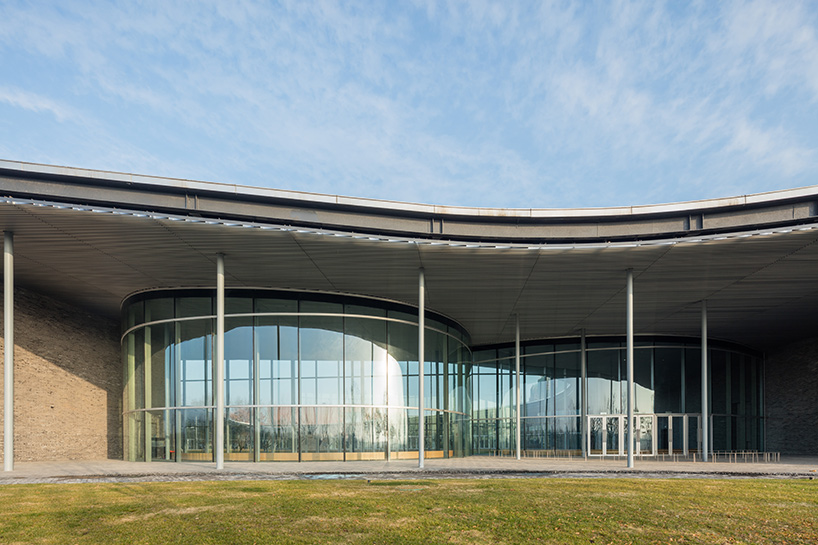 ryue nishizawa's jining art museum in china, photographed by paulo dos sousa