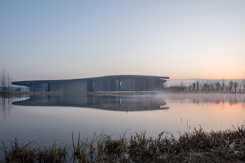 ryue nishizawa's jining art museum in china, photographed by paulo dos sousa