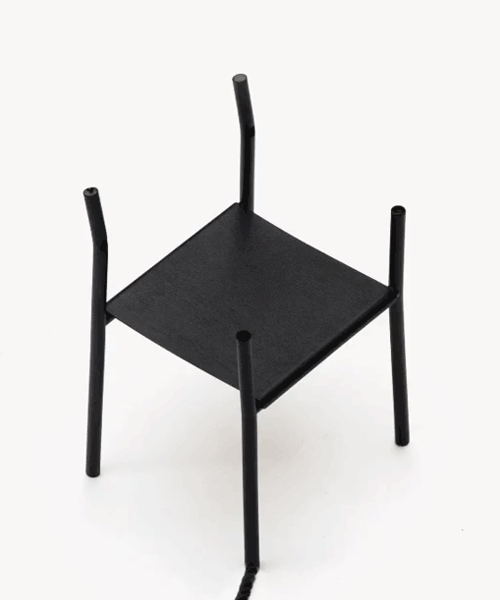 ronan & erwan bouroullec's rope chair for artek encourages creativity in posture