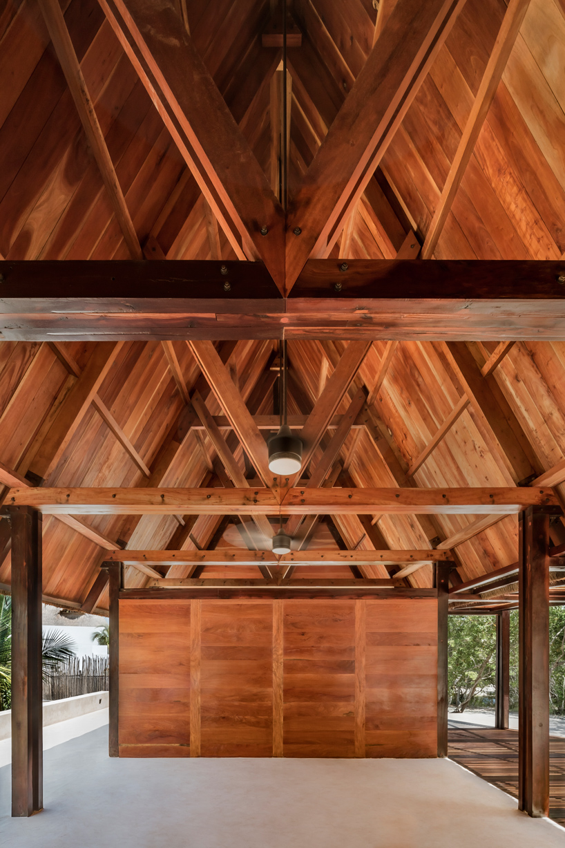 macias peredo holbox hotel