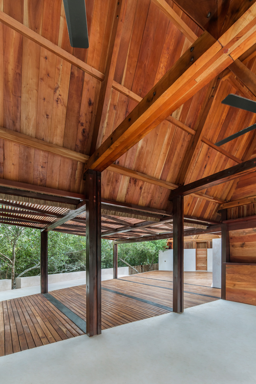 macias peredo holbox hotel