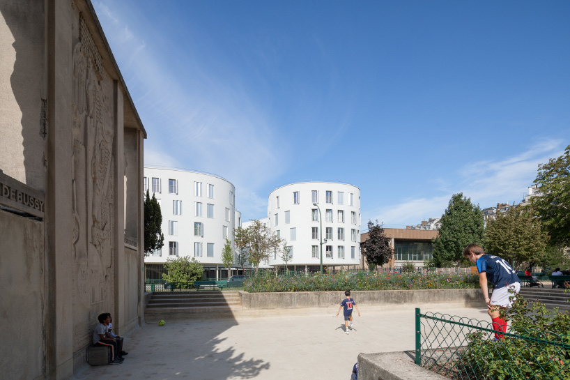 SANAA's completed social housing complex in paris photographed by vincent hecht