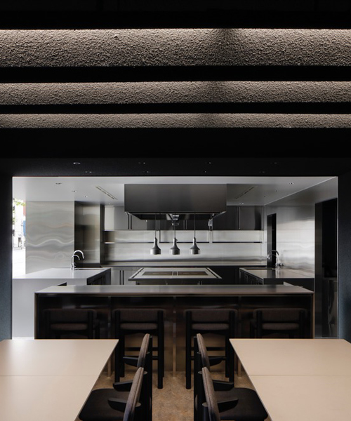 CASE-REAL creates a minimal setting for experimental restaurant 'nôl' in tokyo