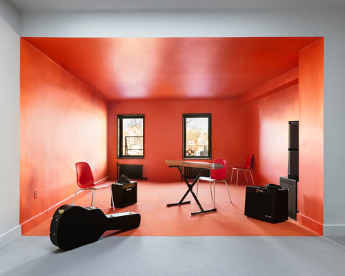 FORMA infuses student-run radio station with bold color contrasts at yale university