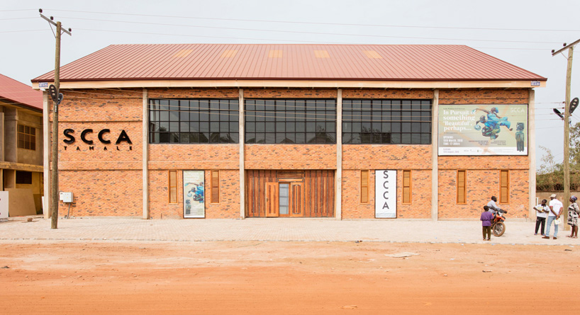 interview: ibrahim mahama on his monumental jute sack installations at design indaba 2020