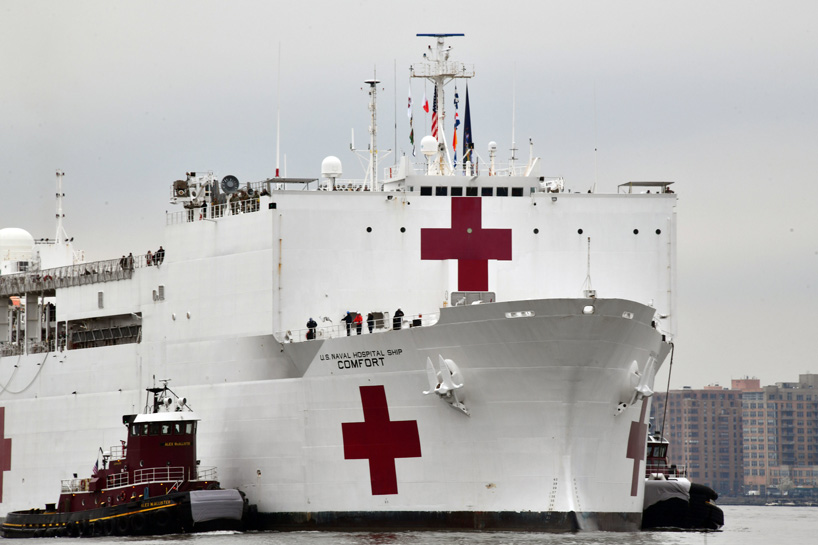 javits center transformed to fight COVID-19 in NYC, while hospital pops up in central park