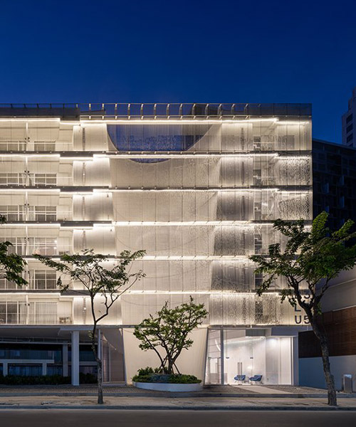 PHTAA uses industrial steel grating as innovative facade for building in bangkok