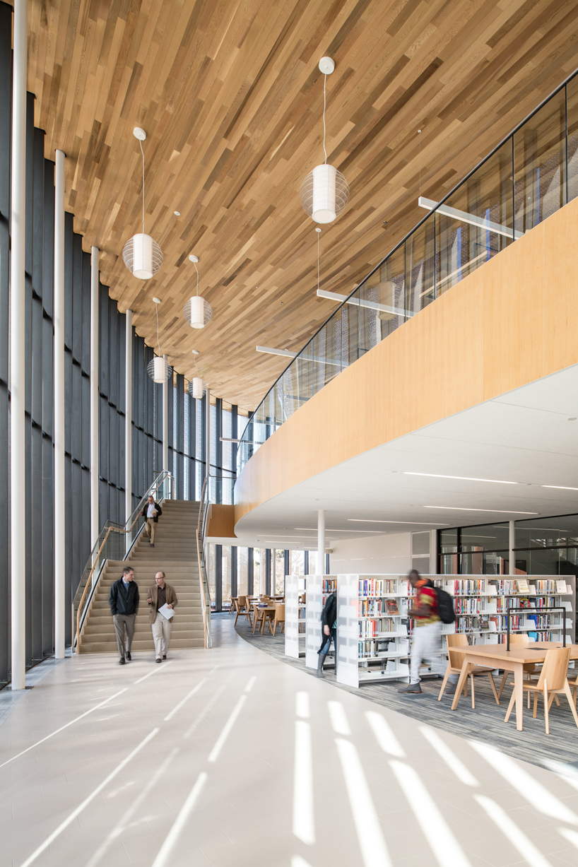 perforated metal fins shade richärd kennedy architects' cruzen-murray ...