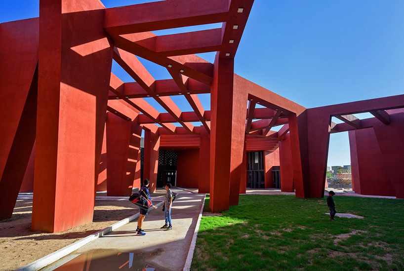 sanjay puri shades school campus in northern india with a network of angled red walls