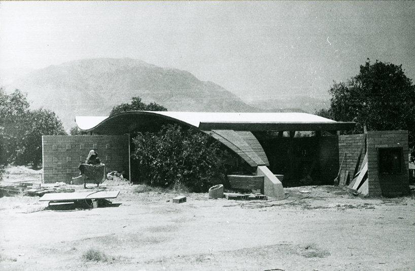 stayner architects restores mid-century 'wave' house in ​palm desert, california