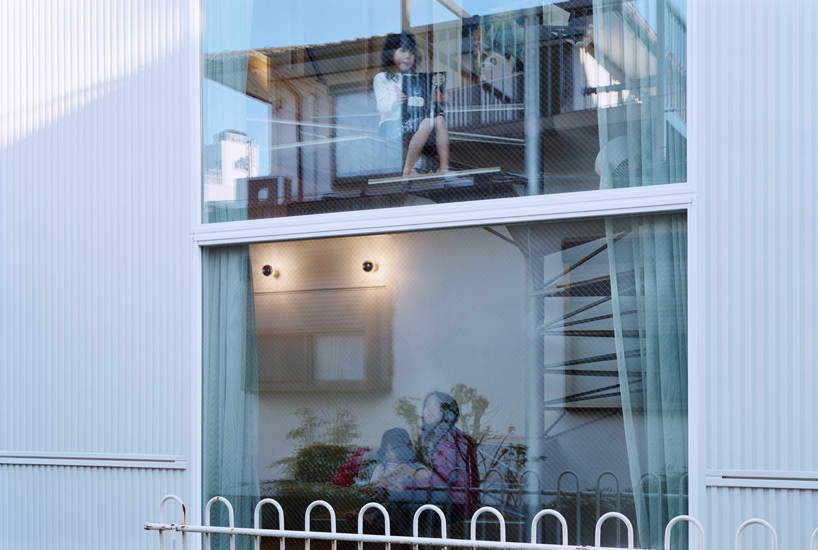 suzuko yamada architects' waseda house is a tall, narrow family dwelling in tokyo