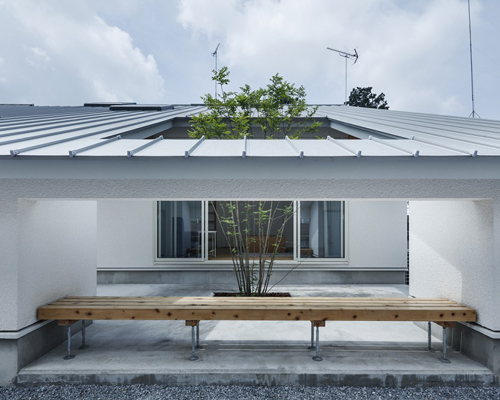 yuichi yoshida & associates tops nishinomiya house D in japan with eccentric gable roof