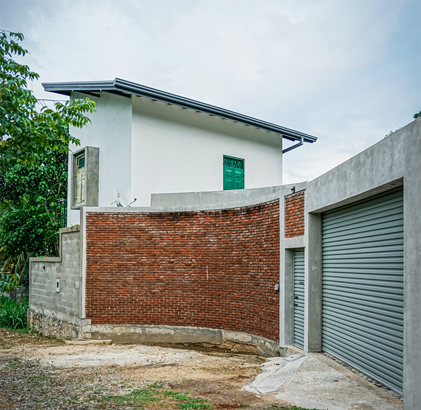 chathurika kulasinghe's 'cul-de-sac' residence is a secluded retreat in suburban sri lanka