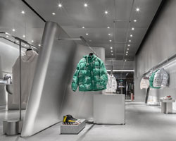 DAS lab wraps cool stainless steel around a concept store in shijiazhuang, china
