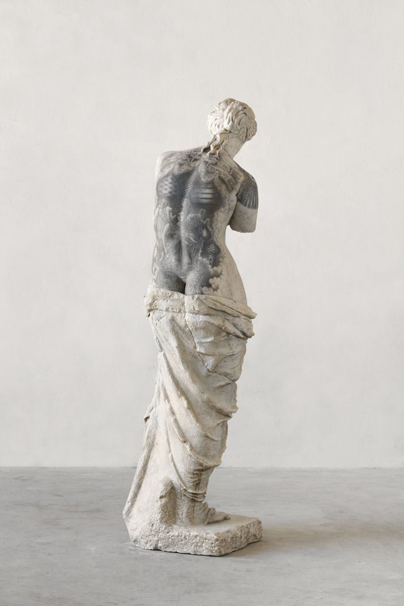 italian artist fabio viale tattoos classical marble sculptures