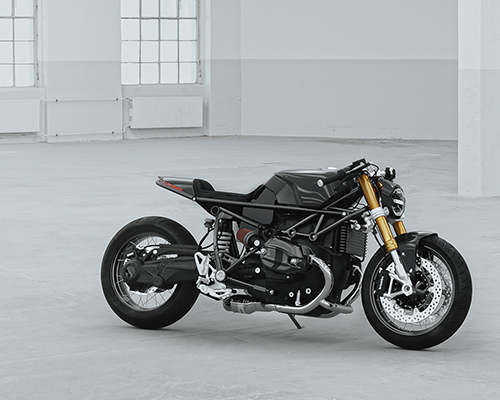 half & half: hookie co cobra revamps BMW R nine T into bionic motorcycle