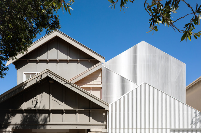 james garvan combines three gabled forms in the façade of north bondi house in australia