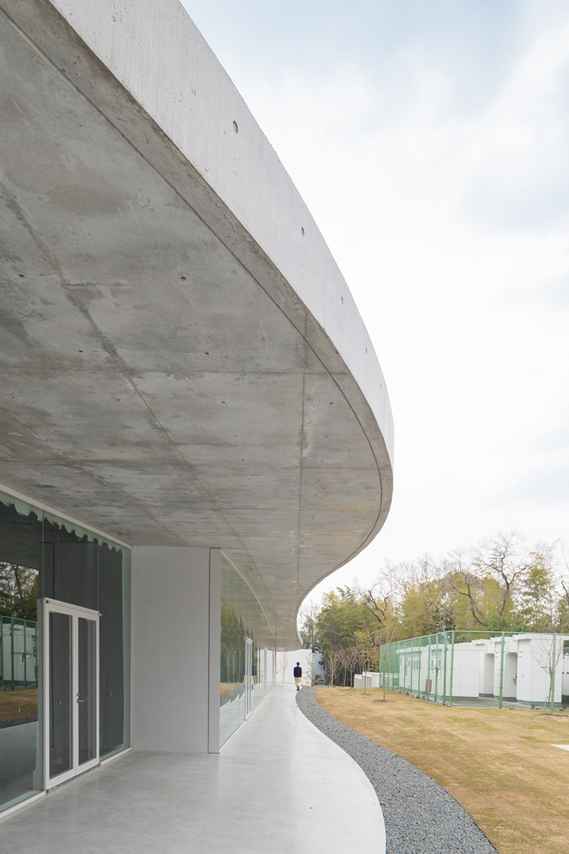 kazuyo sejima-designed osaka art university facility photographed by vincent hecht