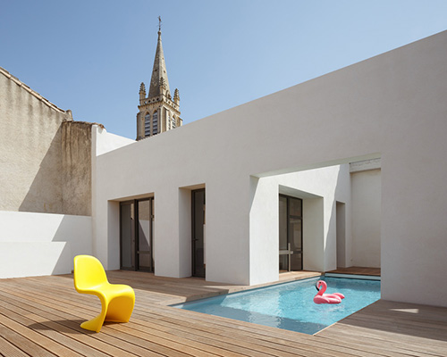 (ma!ca) transforms old wine barn into private residence in france