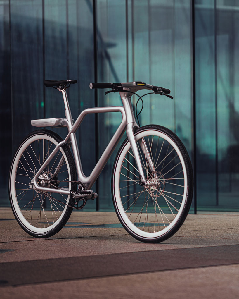 lightweight street bicycle