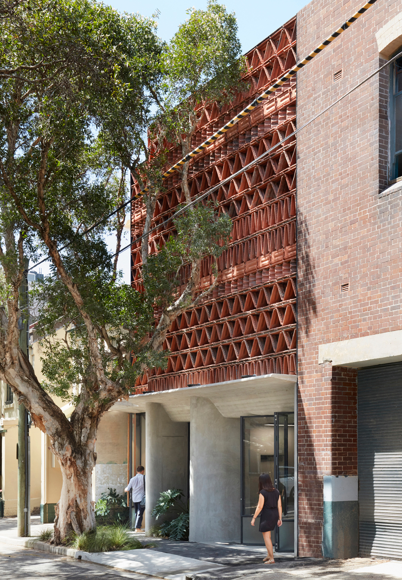 luigi rosselli beehive