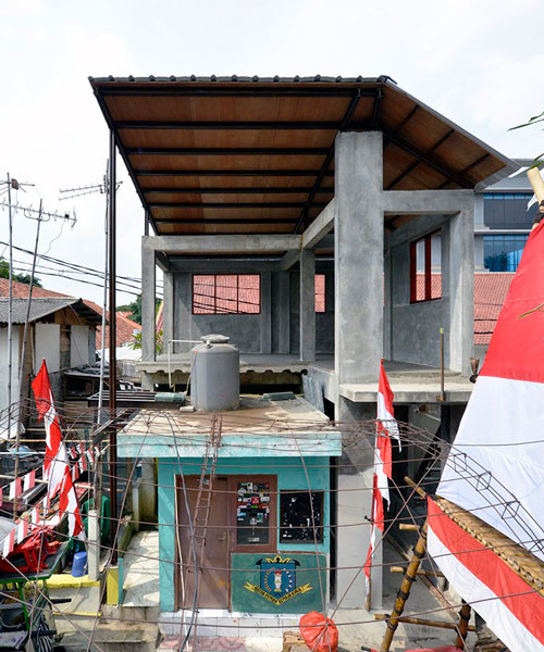 R/UDO improves the drainage infrastructure of an unplanned settlement in jakarta