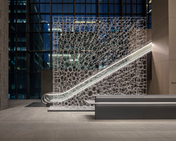 TONERICO:INC's artizon museum balances between openness and intimacy in tokyo