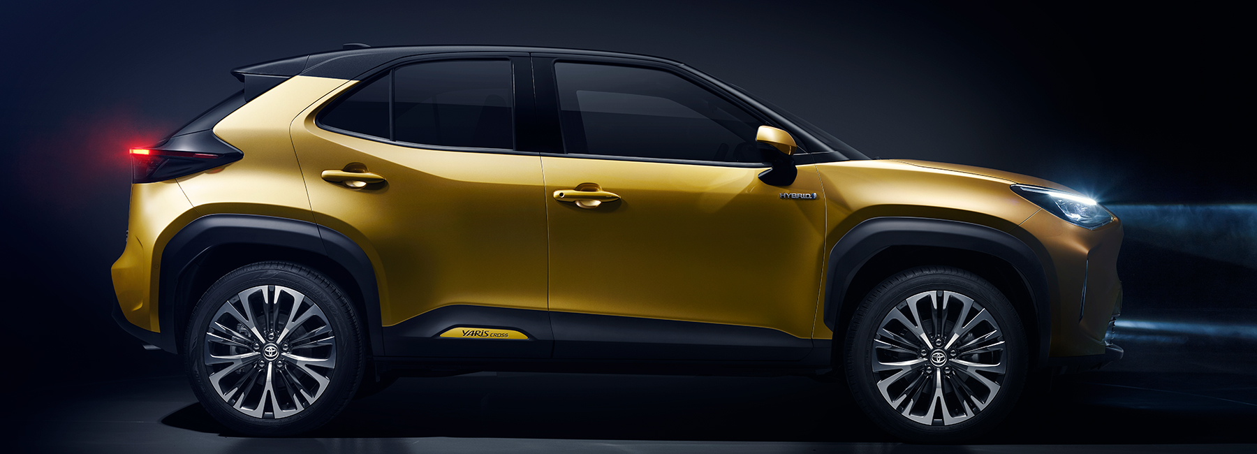 2021 Toyota Yaris Cross Electrically Bolstered Into Compact Suv Hybrid