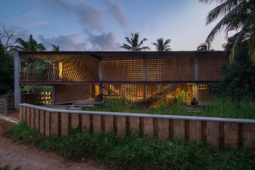 IHA residence by wallmakers embraces natural materials and upcycling in southern india